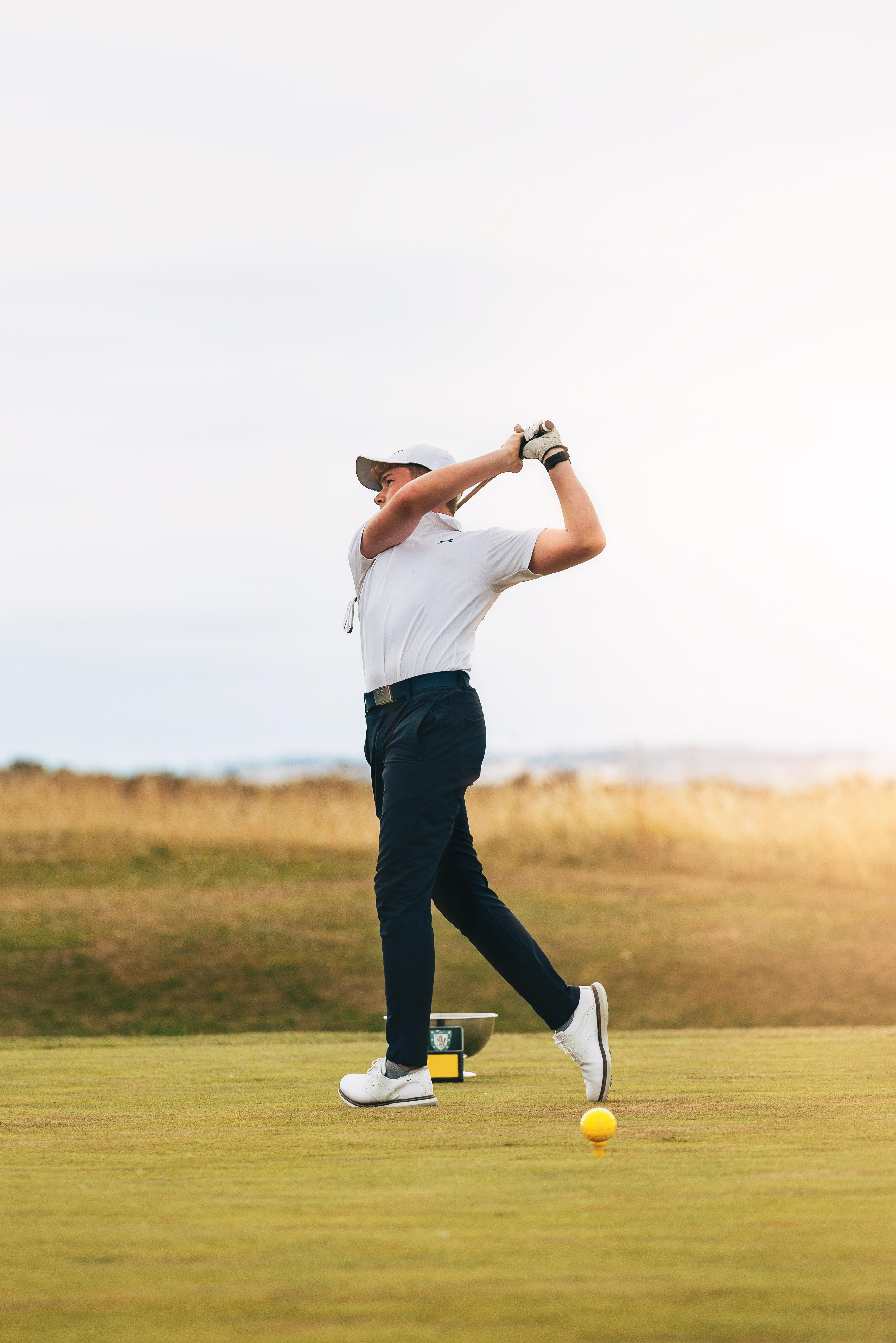 Dornoch Station酒店 外观 照片 Golf player